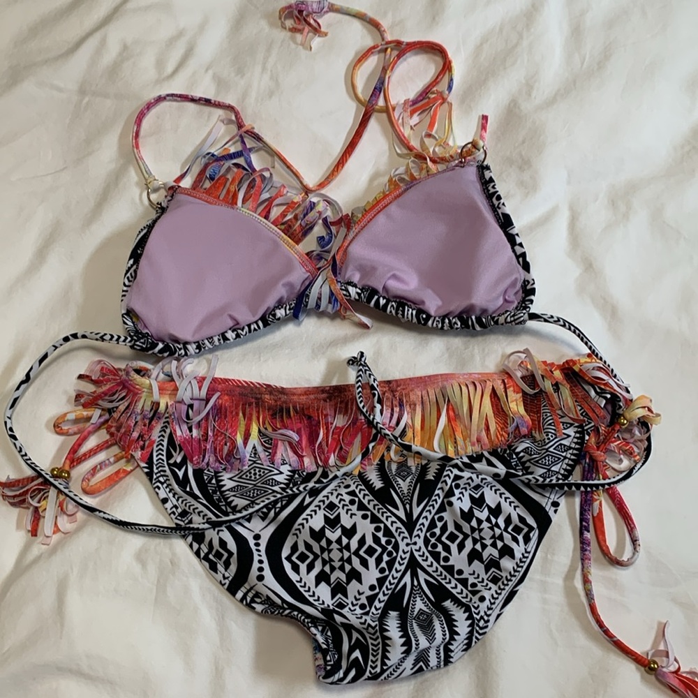 Fun medium size Raisins bikini - Picture 4 of 7